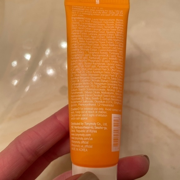 🌻 TonyMoly - Vital Vita 12 Jelly Cleanser - Picture 4 of 4